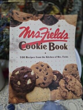 4/$15 Mrs. Fields Cookie Book 1992 Vintage Cookbook Debbi Fields Cookie Recipes